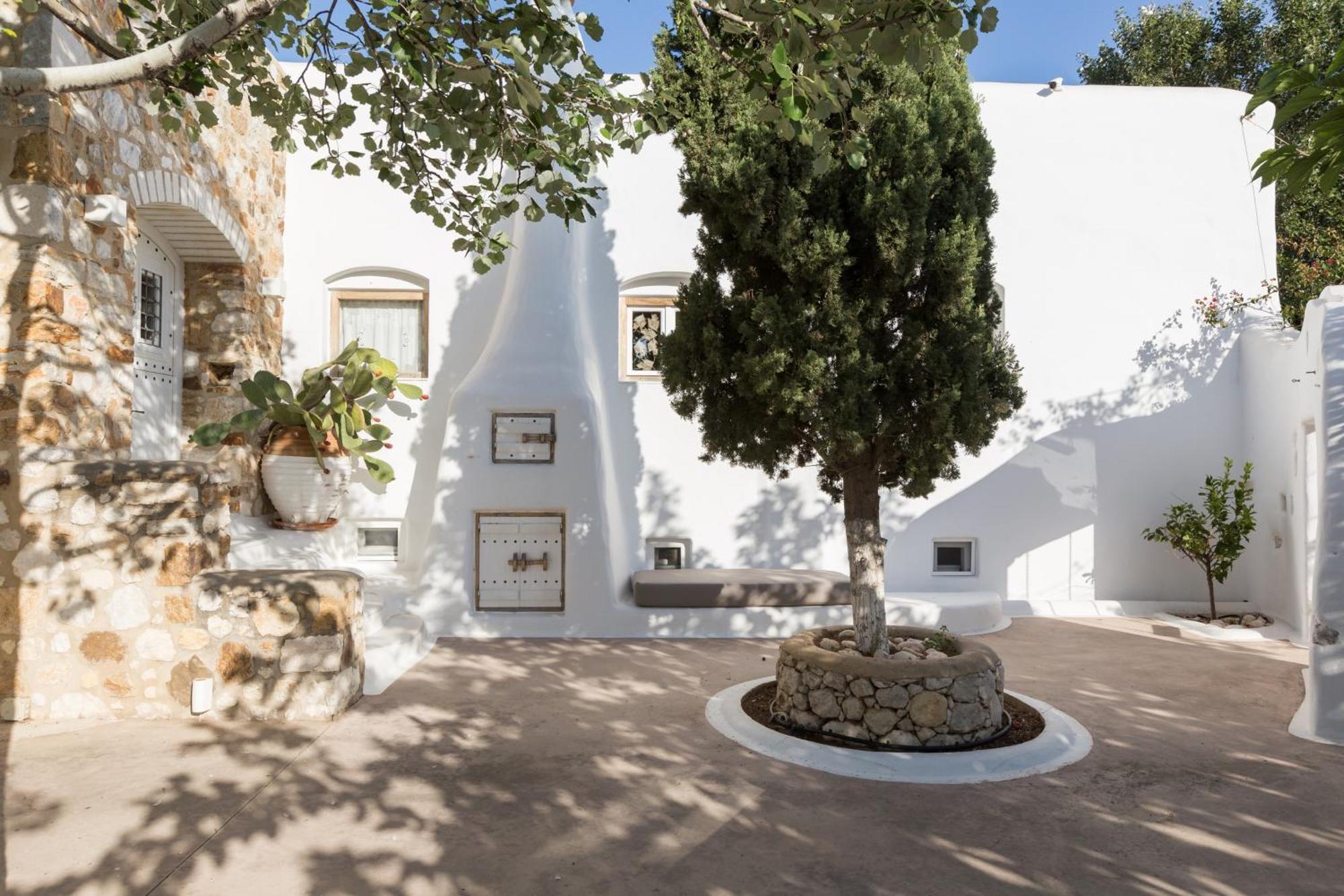 Kallos Villas & Suites Naxos City ภายนอก รูปภาพ