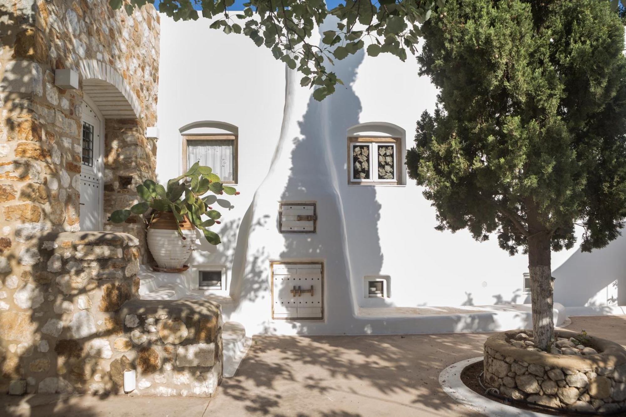 Kallos Villas & Suites Naxos City ภายนอก รูปภาพ